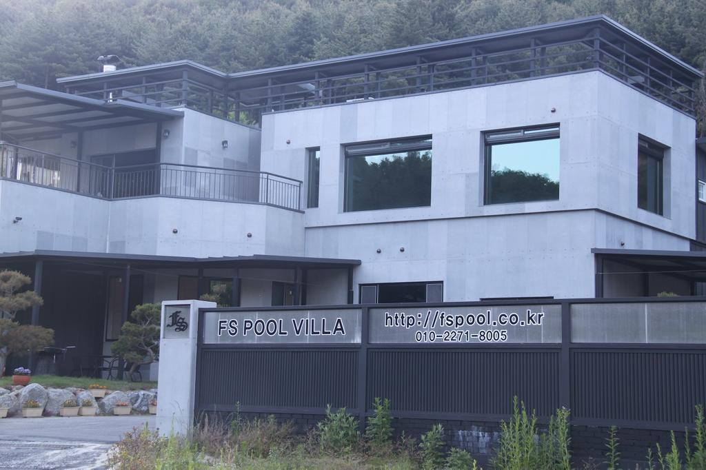 Fs Poolvilla Gapyeong Exteriör bild
